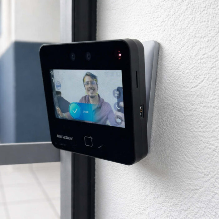 base para faciales hikvision